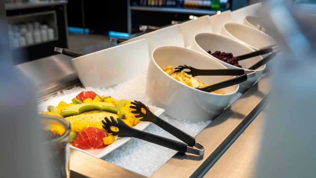 Centre Loewenberg 호텔 뮈르텐 외부 사진